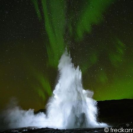 Skalinn Between Gullfoss And Geysir - Myrkholt Farm Haukadalur Bagian luar foto