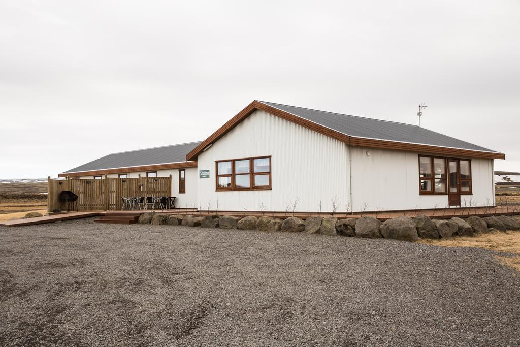 Skalinn Between Gullfoss And Geysir - Myrkholt Farm Haukadalur Bagian luar foto